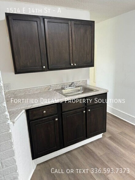 Building Photo - 1514 E 14th St