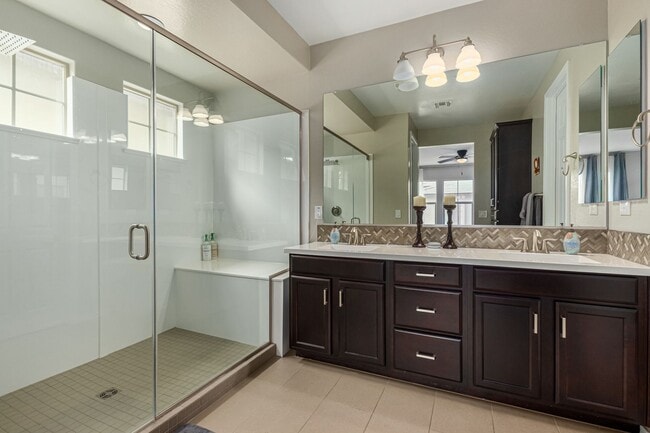 Building Photo - SONORAN FOOTHILLS 4 BEDROOM 2.5 SFH