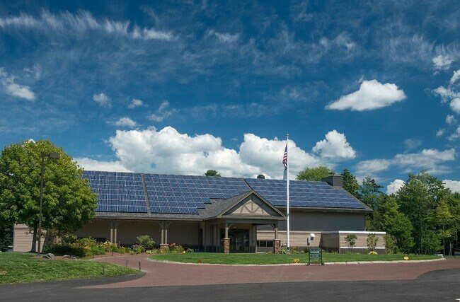 Building Photo - 112 Greensward Dr