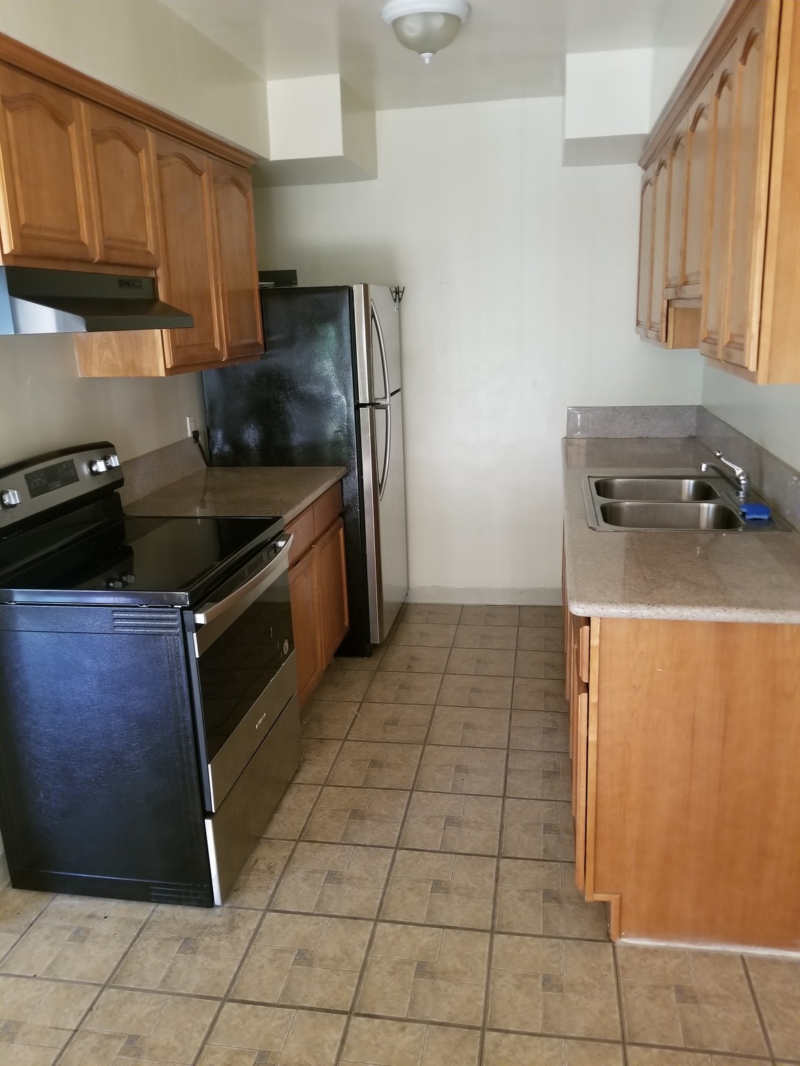 Kitchen - 265 San Marcos St