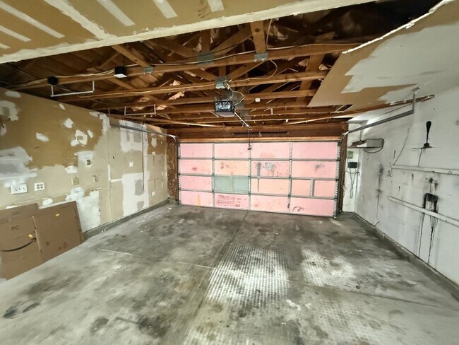 Building Photo - Modern 4 Bedroom One Story *Vacaville