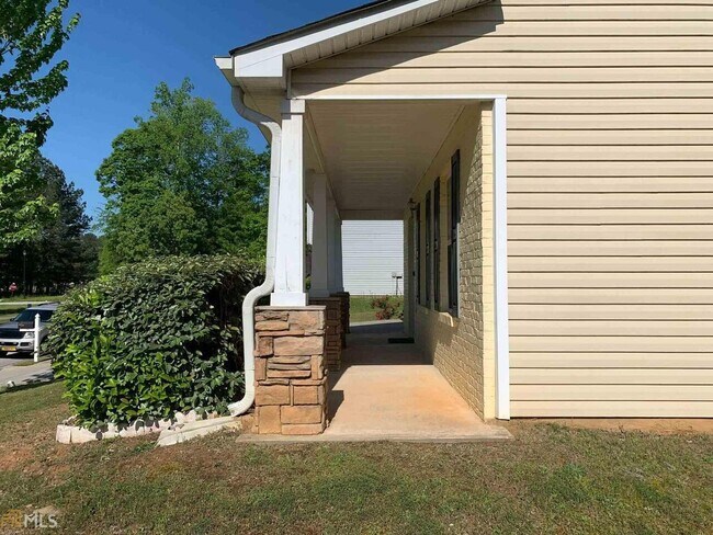 Building Photo - 25 Wexford Way