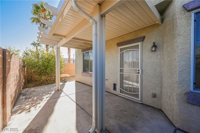 Building Photo - 7204 Rolling Shore Ct