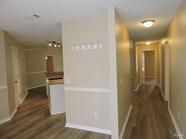 Building Photo - 278 S 61st Ave