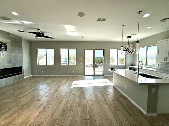 Building Photo - 27309 N 136th St