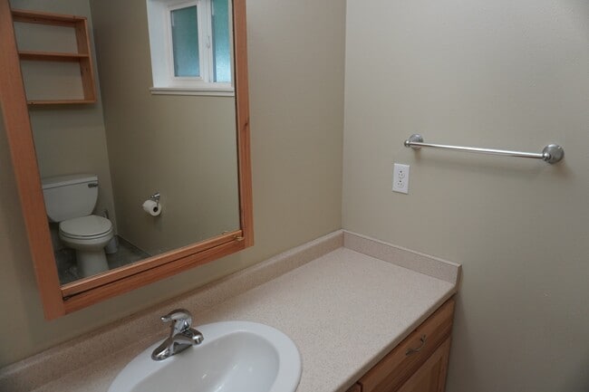 Building Photo - 1705 Resurrection Blvd