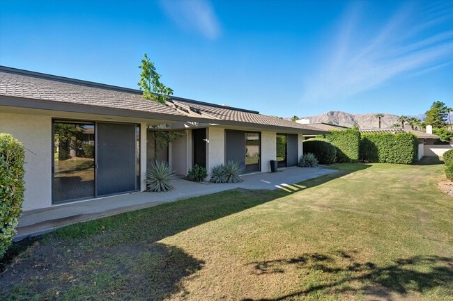 Building Photo - 47 Cornell Dr