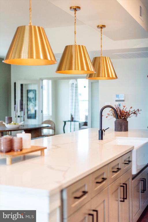 Building Photo - 710 Iron Frg Rd