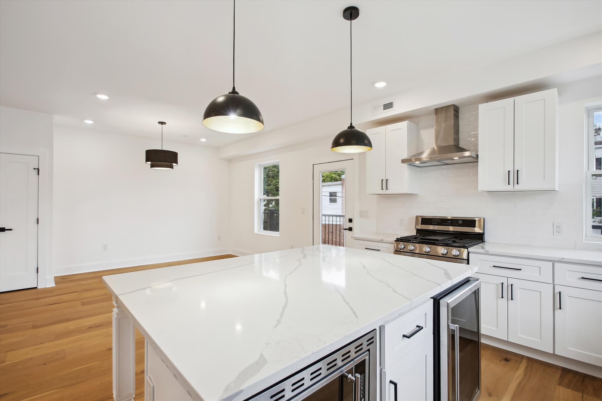 Kitchen and Dining Room - 232 S St NE