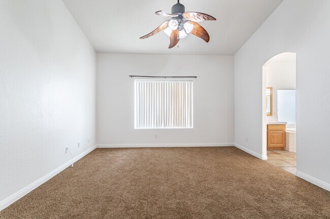 Building Photo - 3481 W 27th Ln