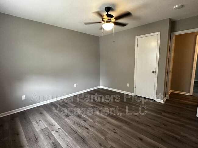 Building Photo - 4565 Rockdale Ct