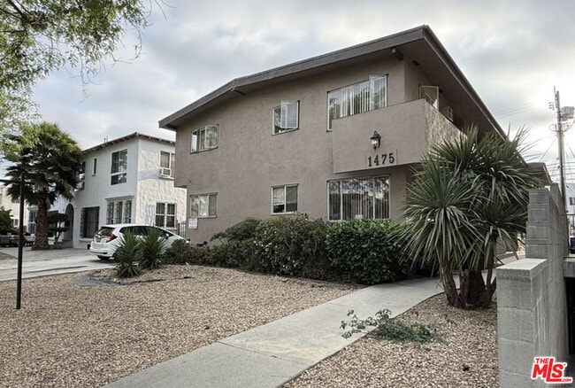 Building Photo - 1475 S Wooster St