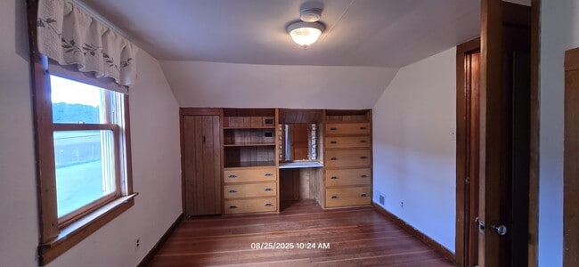 Building Photo - 4729 Carlstrom Rd