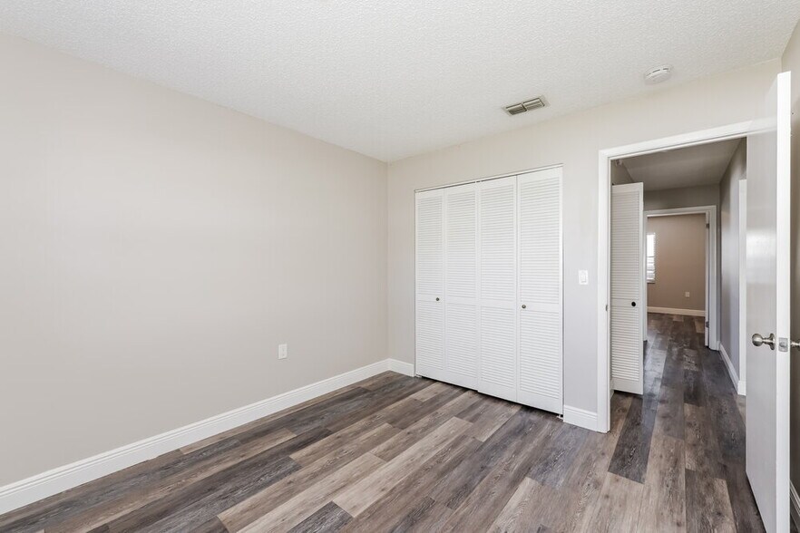 Building Photo - 1718 Dove Field Pl