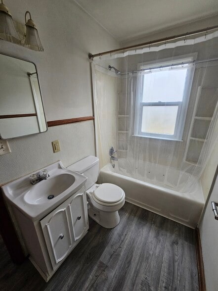 Building Photo - 3119 Jefferson St