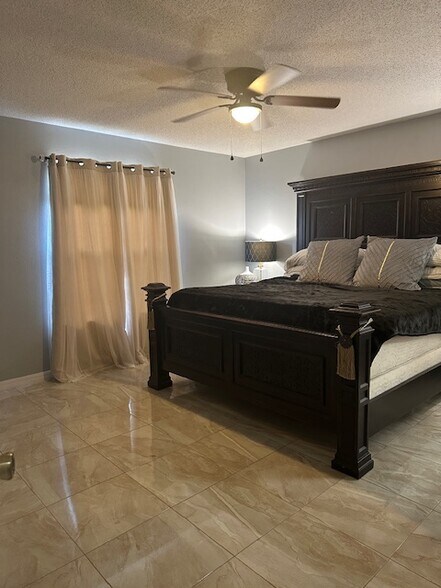 Building Photo - 4538 Winding River Way