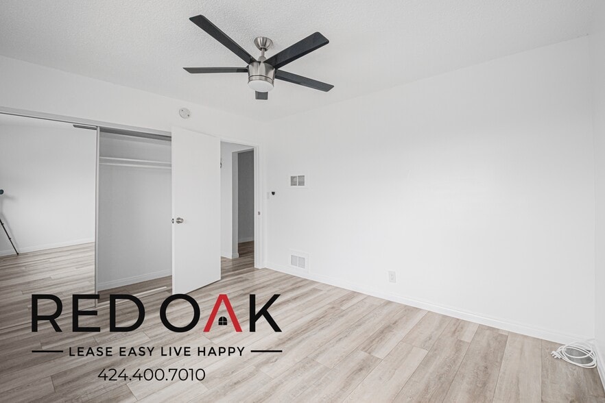 Building Photo - 630 N Cerritos Ave