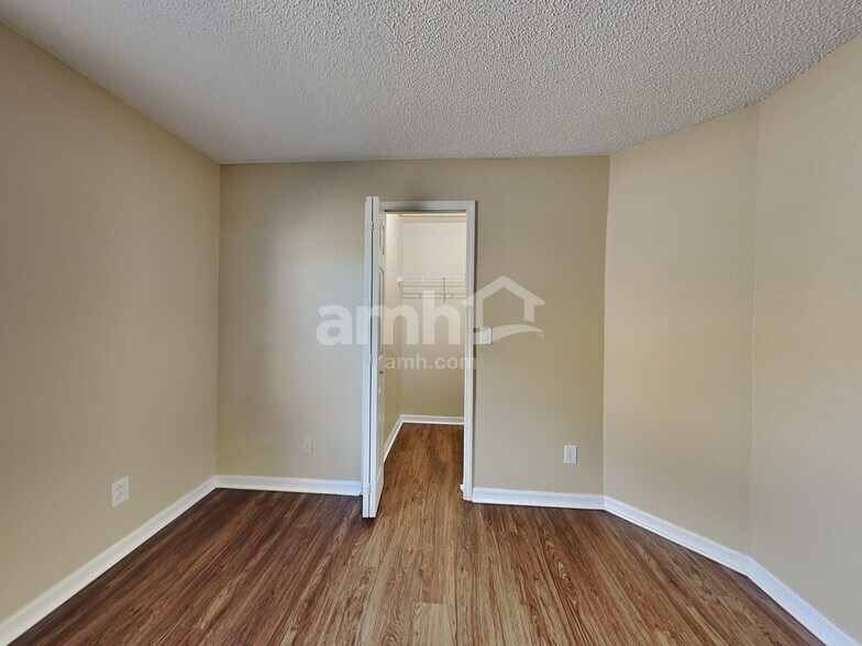 Building Photo - 160 Andalusia Ave NW