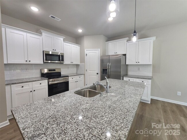 Building Photo - 12530 Susanna Dr