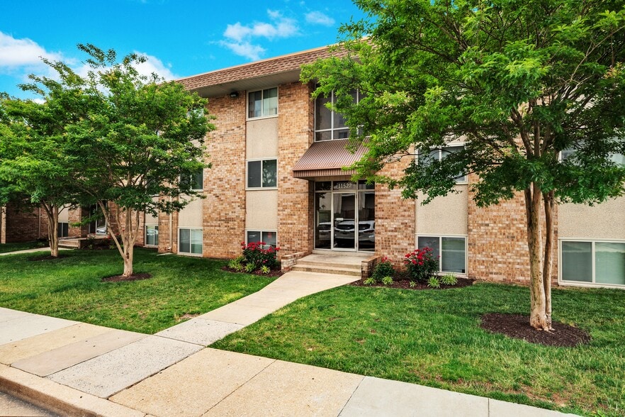 Montgomery White Oak Apartments 11550 Stewart Ln Silver Spring MD