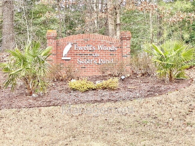 Building Photo - 5800 Montpelier Dr