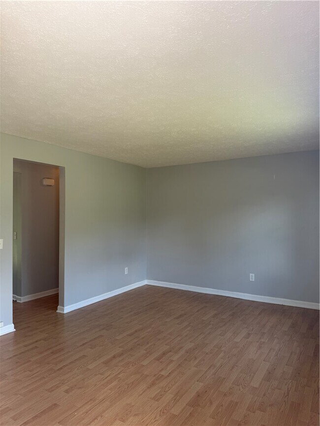 Building Photo - 92 NY-245