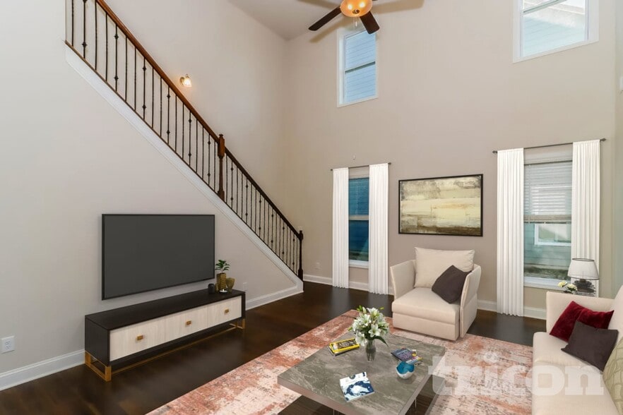 Building Photo - 138 Halesworth Rd