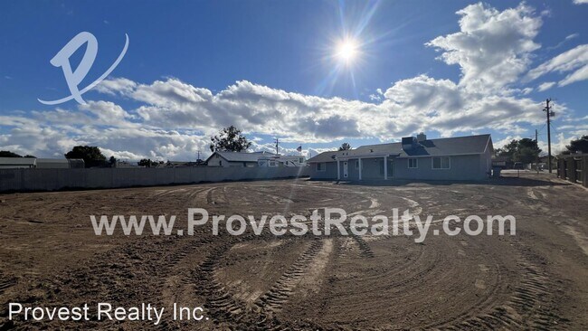Building Photo - 3 br, 2 bath House - 7609 Kenyon Ave