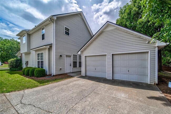Building Photo - 3329 Chastain Landings Ct