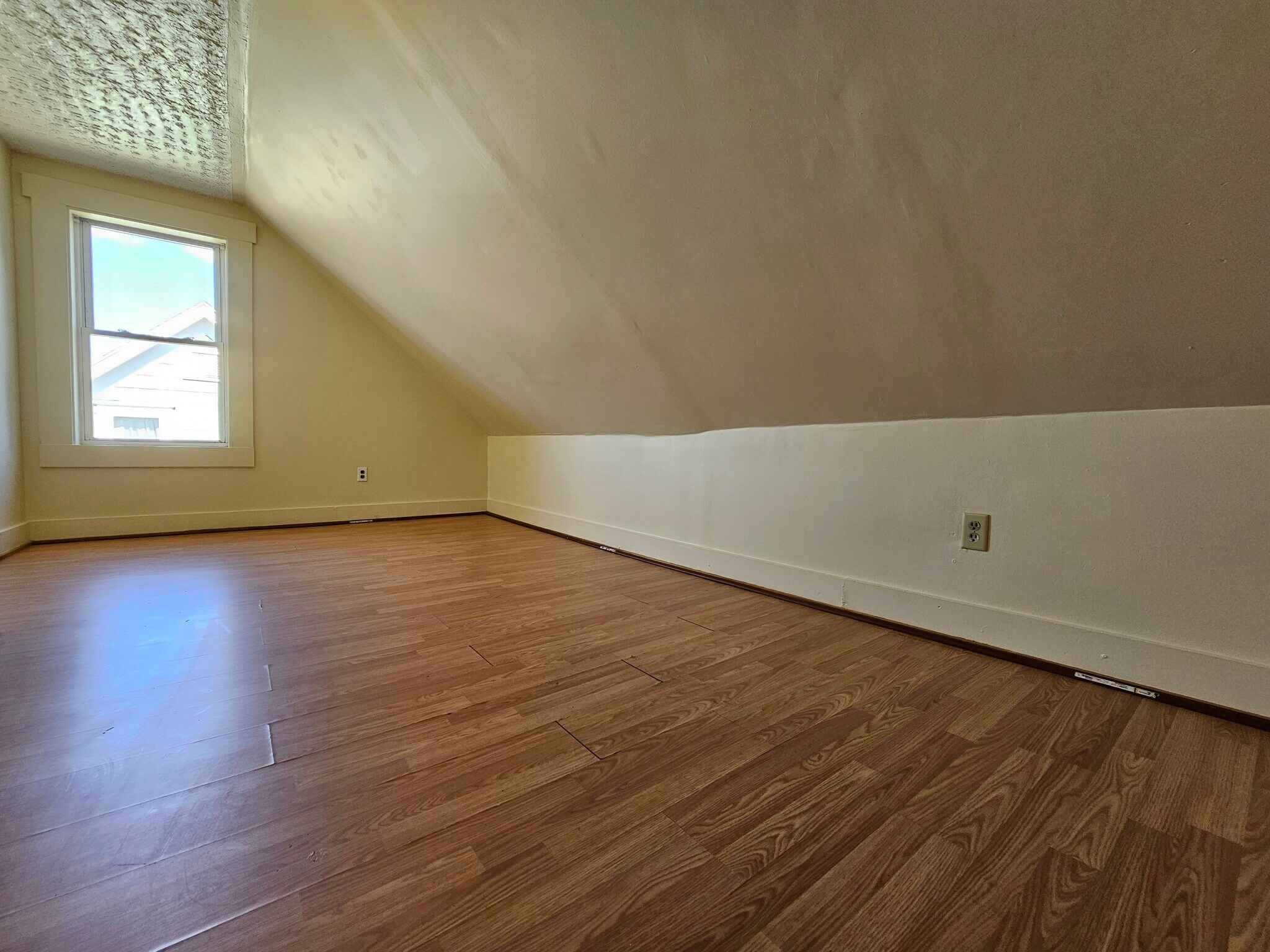 Building Photo - 17 Mousam St