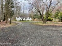 Building Photo - 13 Fillmore Dr