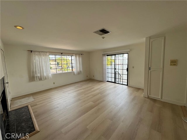 Primary Photo - 526 S Catalina Ave