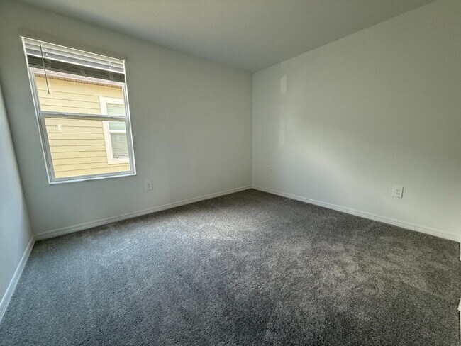 Building Photo - 3605 Great Pk Ct