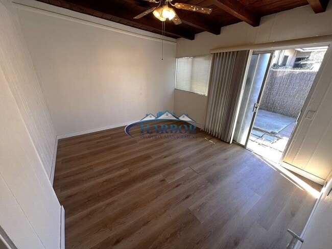 Building Photo - 10019 Felton Ave