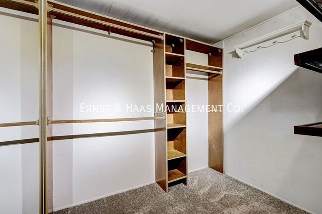 Building Photo - 6533 E Monlaco Rd