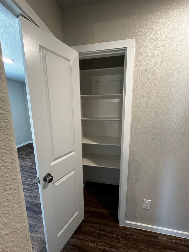 Building Photo - 3/2 in Frenship ISD- Upland West