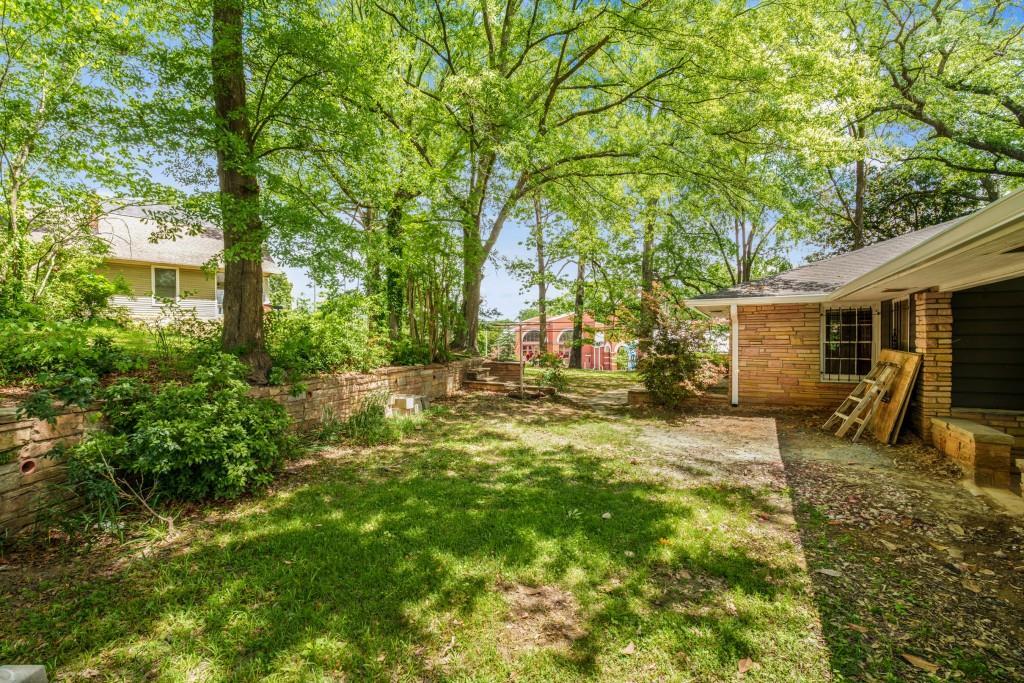 Building Photo - 1930 Hollywood Rd NW