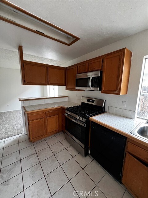 Building Photo - 1195 Bautista Ln