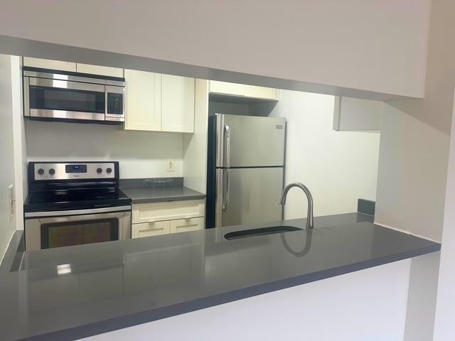 Building Photo - 1 2nd St