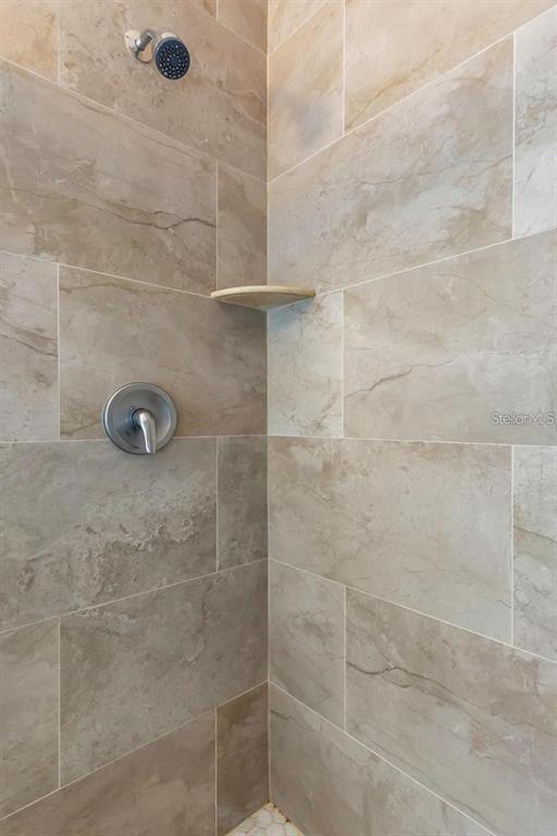 Building Photo - 206 N Himes Ave