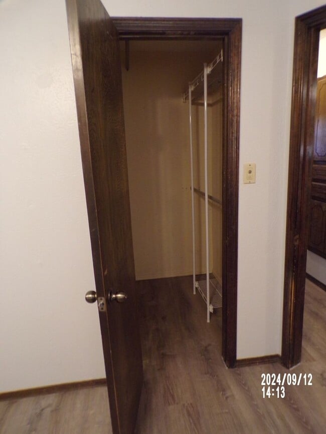 Building Photo - Pets negotiable with owner approval