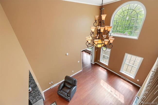 Building Photo - 67 Pine Lake Dr