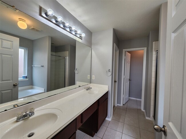 Building Photo - 22034 Guston Hall Ln