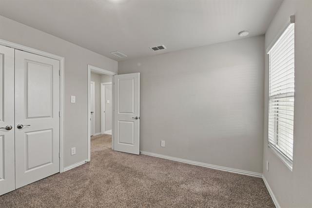 Building Photo - 810 Honeydew Ln