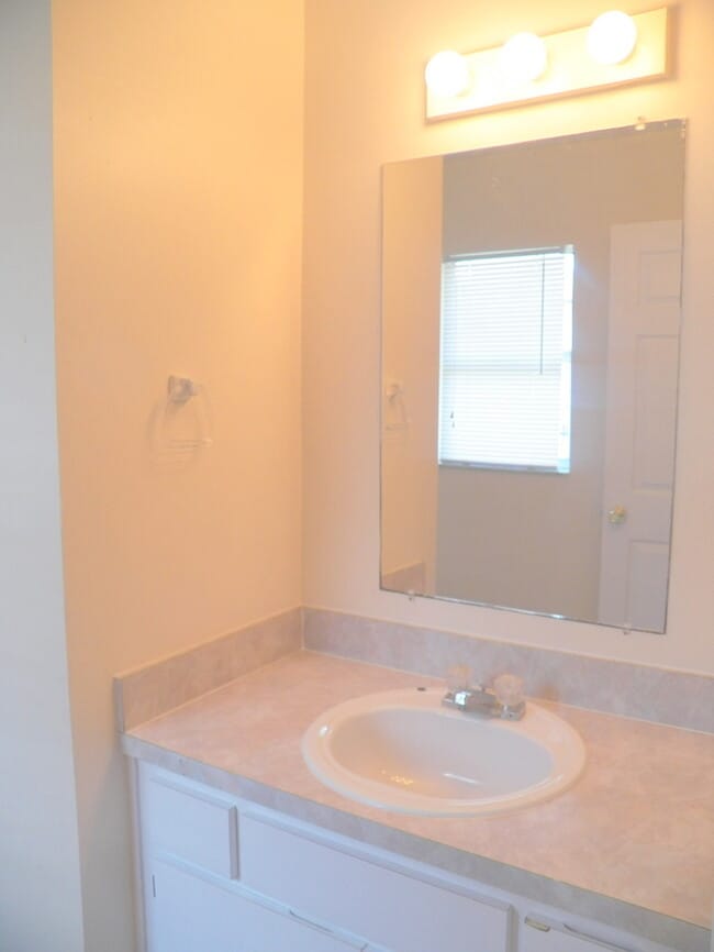 Building Photo - 3621 N 54th St