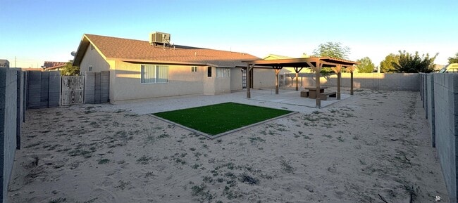 Building Photo - 8573 E 25th St