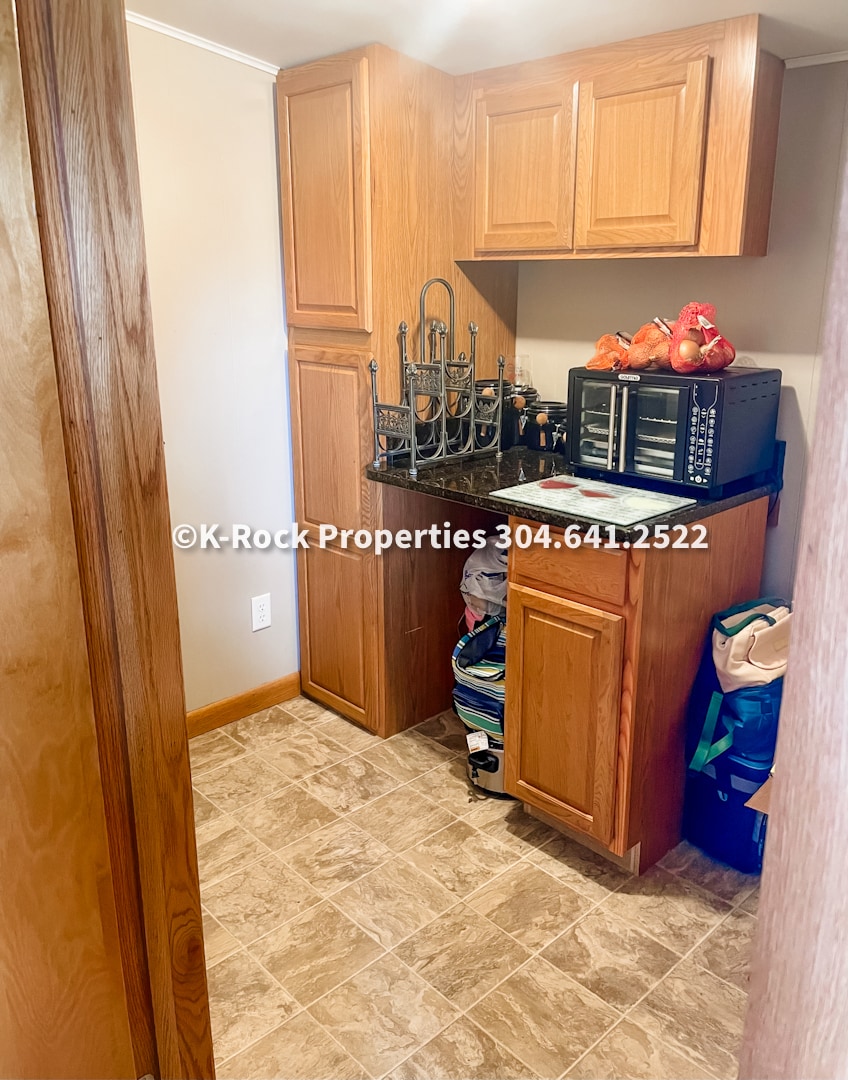 pantry - 318 Johnson Ave