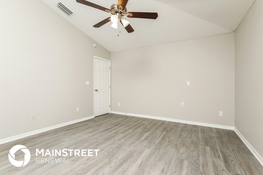 Building Photo - 6250 Kaieteur Ln