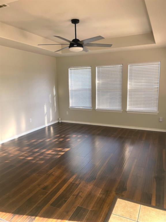 Building Photo - 18701 Venture Dr