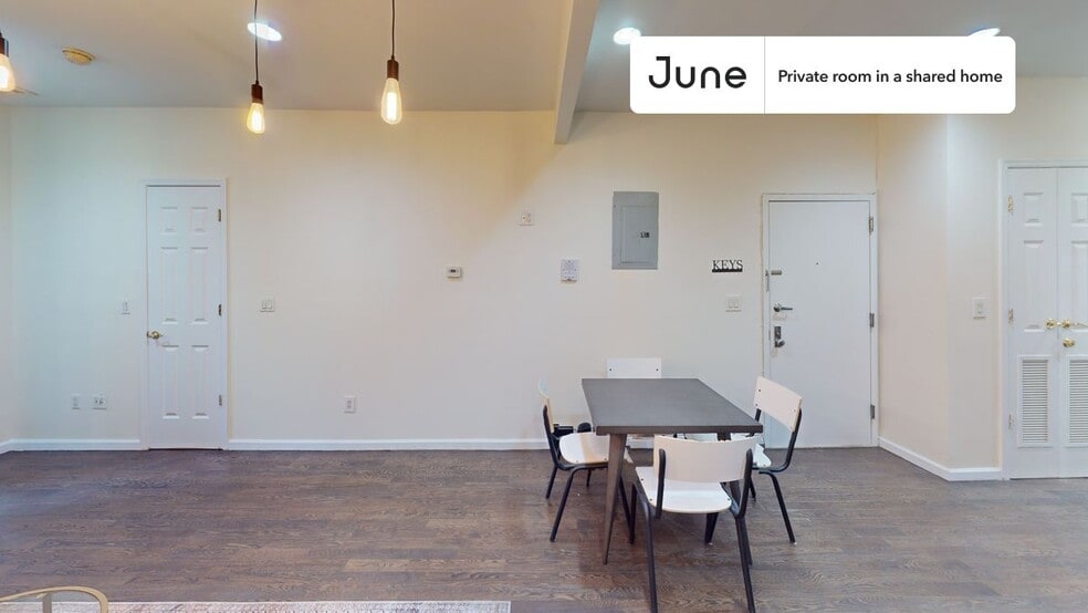 Building Photo - Room in Shared 4 bed/1.5 bath home in Central Harlem